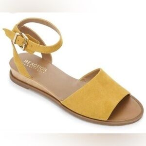 Reaction‎ Kenneth Cole yellow suede Jolly sandals size 6.5